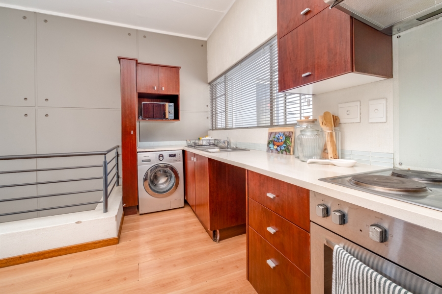 2 Bedroom Property for Sale in Broadacres Gauteng