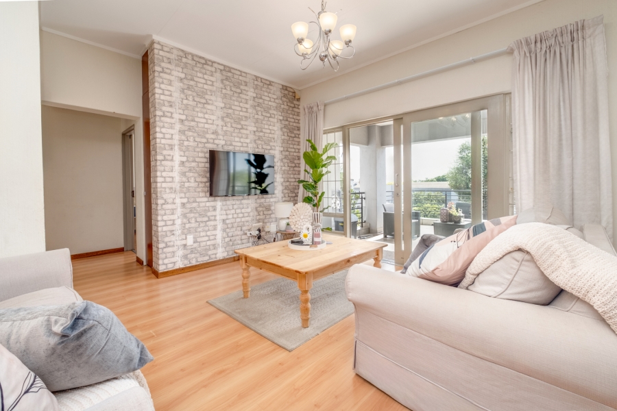 2 Bedroom Property for Sale in Broadacres Gauteng