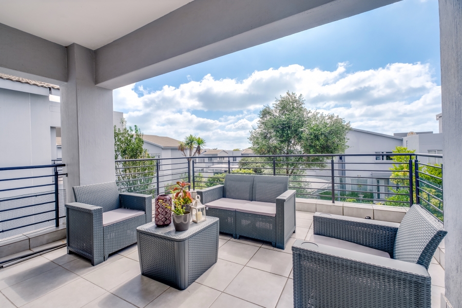 2 Bedroom Property for Sale in Broadacres Gauteng