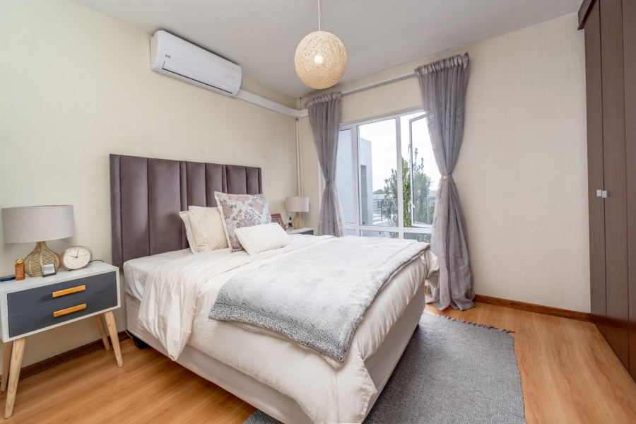 2 Bedroom Property for Sale in Broadacres Gauteng
