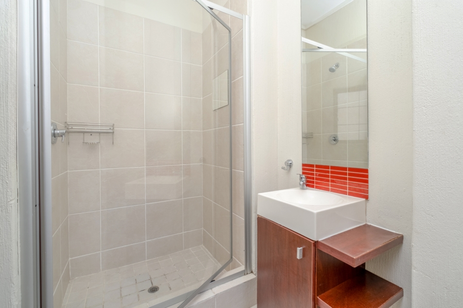2 Bedroom Property for Sale in Broadacres Gauteng