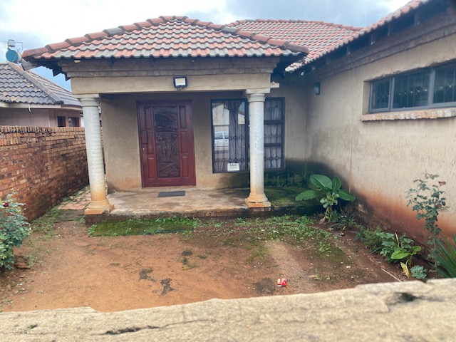 3 Bedroom Property for Sale in Vosloorus Gauteng