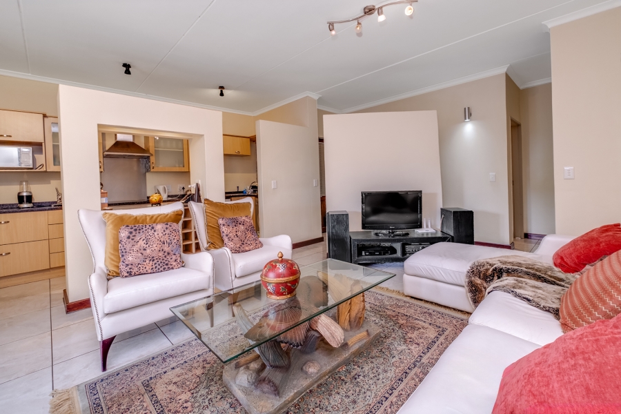 2 Bedroom Property for Sale in Beverley Gauteng