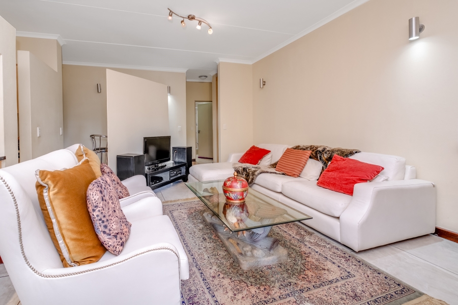 2 Bedroom Property for Sale in Beverley Gauteng