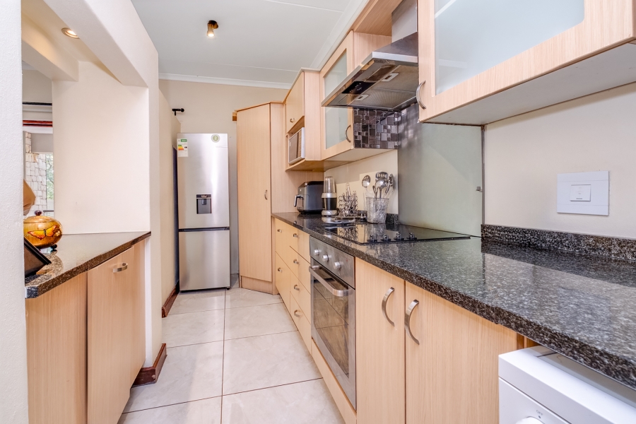 2 Bedroom Property for Sale in Beverley Gauteng