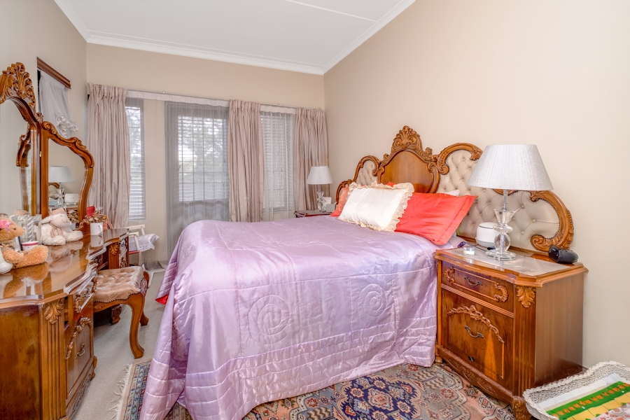 2 Bedroom Property for Sale in Beverley Gauteng