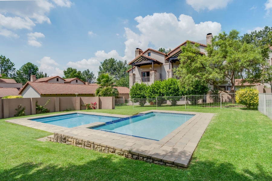2 Bedroom Property for Sale in Beverley Gauteng
