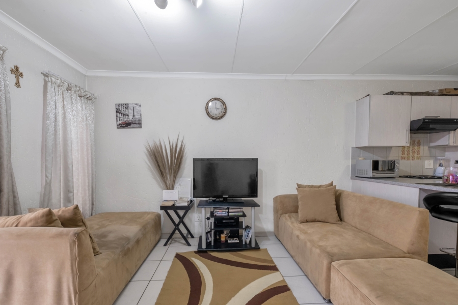1 Bedroom Property for Sale in Ferndale Gauteng