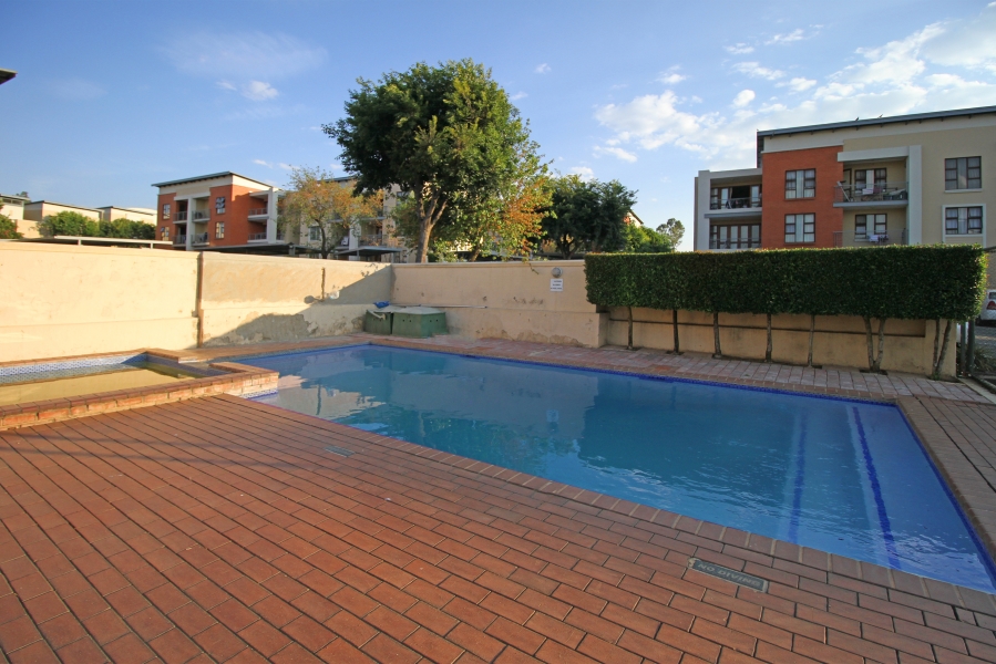 1 Bedroom Property for Sale in Ferndale Gauteng