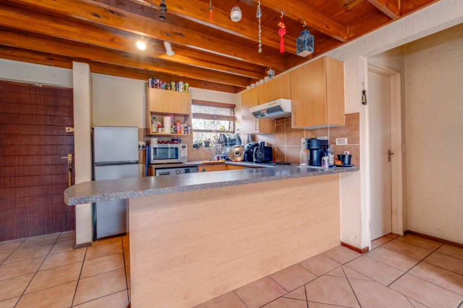 1 Bedroom Property for Sale in Lonehill Gauteng