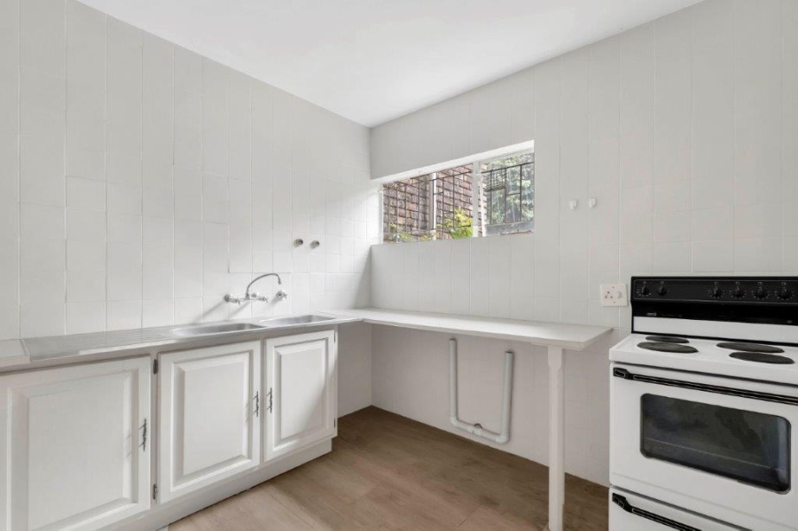 2 Bedroom Property for Sale in Linden Gauteng