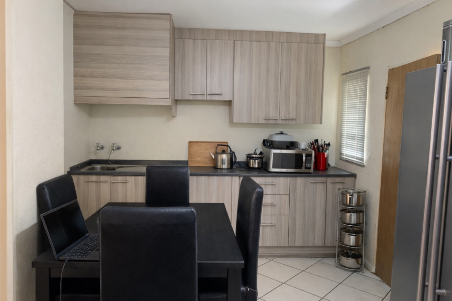 1 Bedroom Property for Sale in Randfontein Central Gauteng