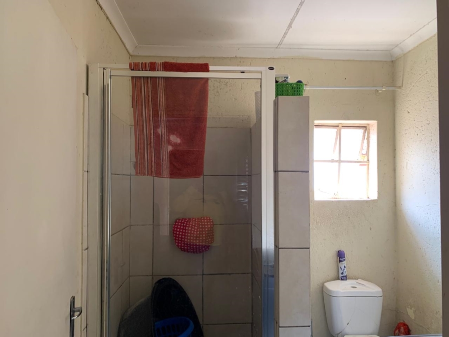 1 Bedroom Property for Sale in Randfontein Central Gauteng