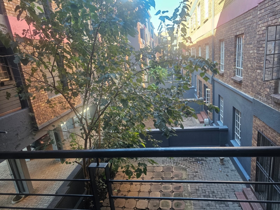 2 Bedroom Property for Sale in Ravenswood Gauteng