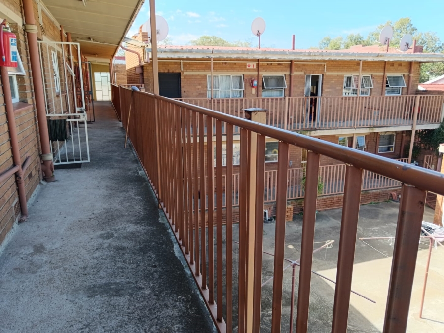 2 Bedroom Property for Sale in Brakpan Central Gauteng