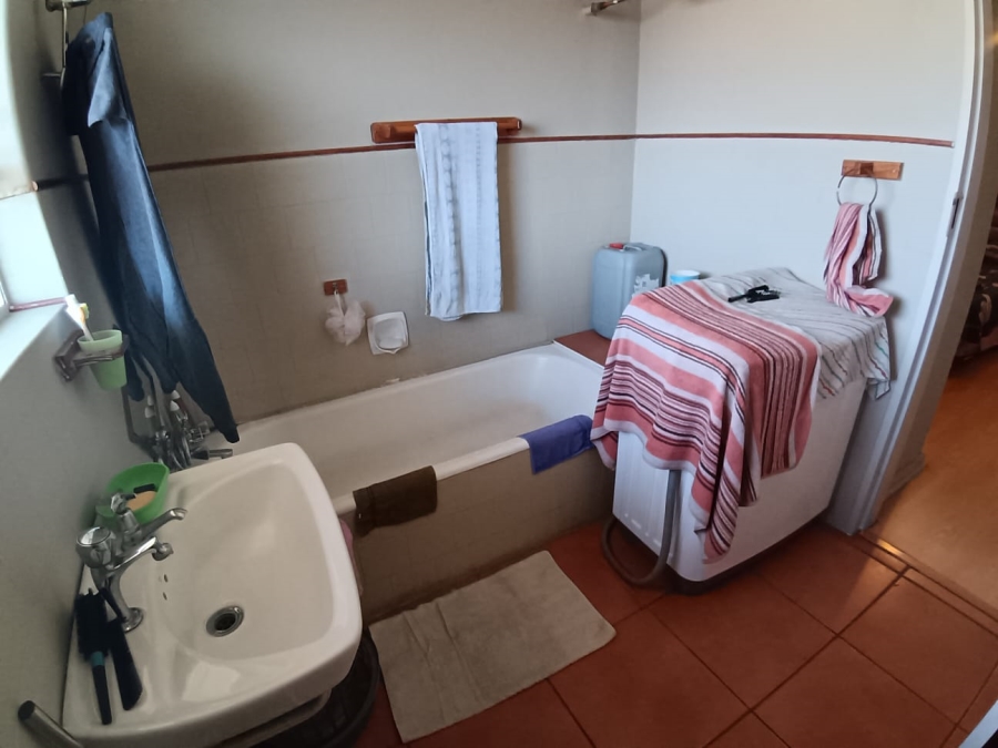 2 Bedroom Property for Sale in Brakpan Central Gauteng