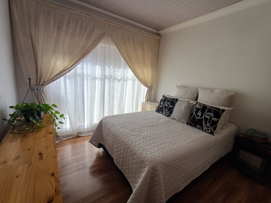 4 Bedroom Property for Sale in Vanderbijlpark SE 2 Gauteng
