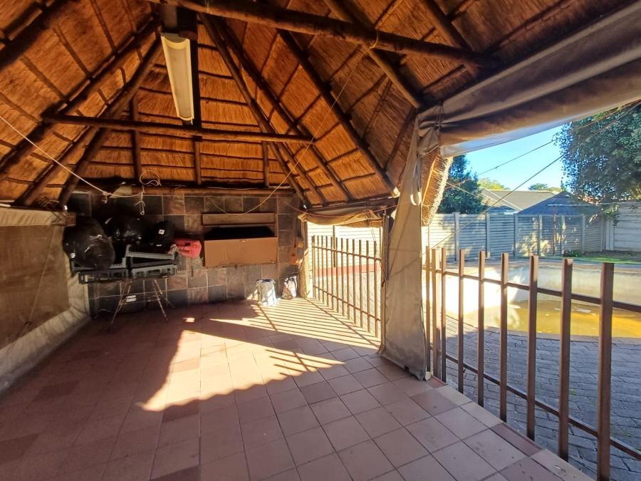 4 Bedroom Property for Sale in Vanderbijlpark SE 2 Gauteng