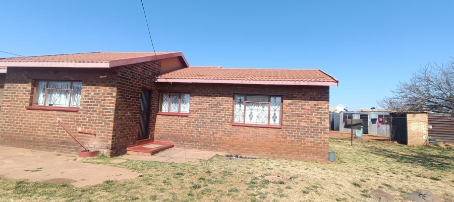 3 Bedroom Property for Sale in Sebokeng Zone 13 Gauteng