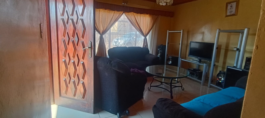 3 Bedroom Property for Sale in Sebokeng Zone 13 Gauteng