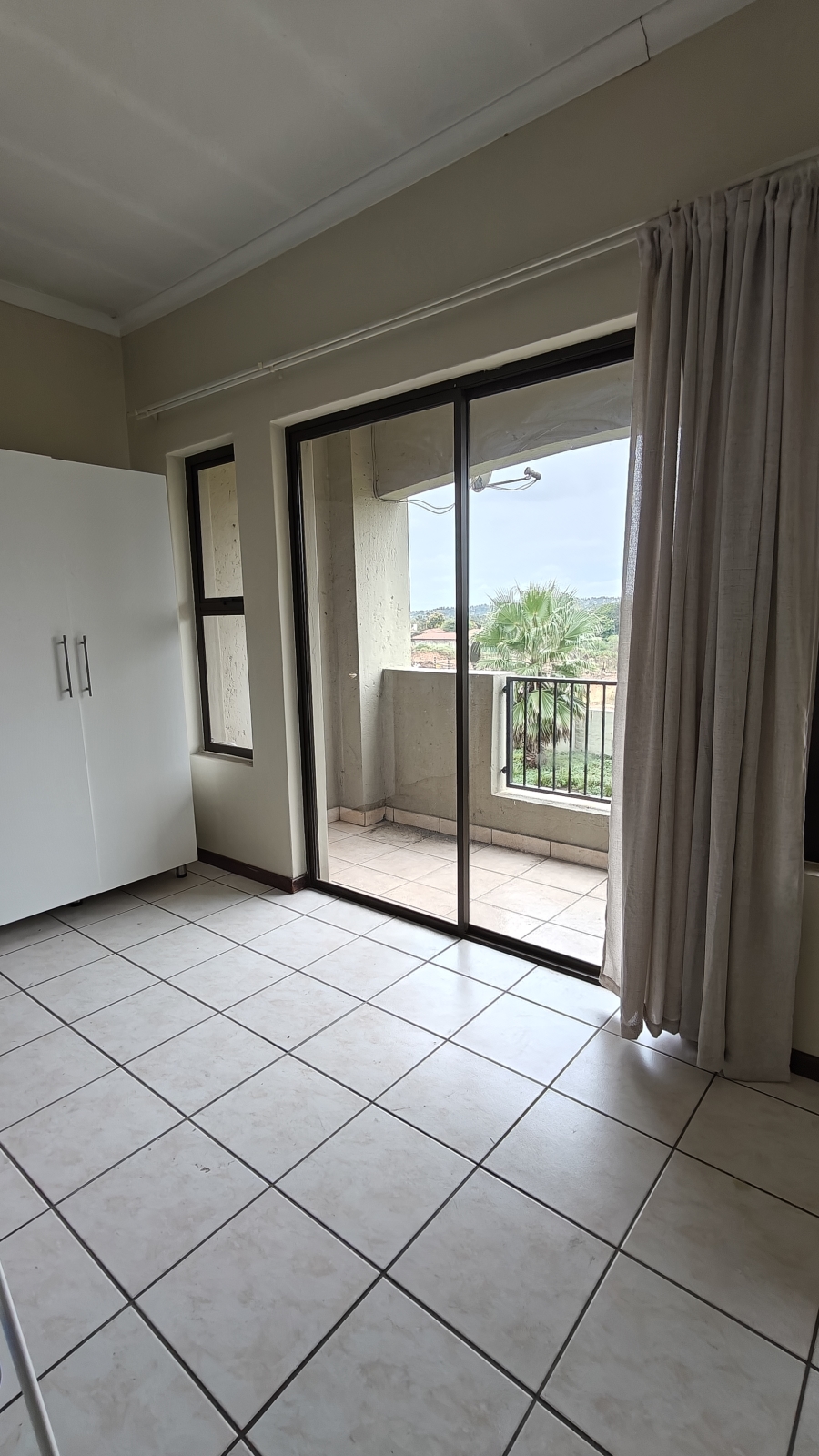1 Bedroom Property for Sale in Broadacres Gauteng