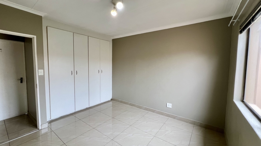 To Let 3 Bedroom Property for Rent in Noordhang Gauteng