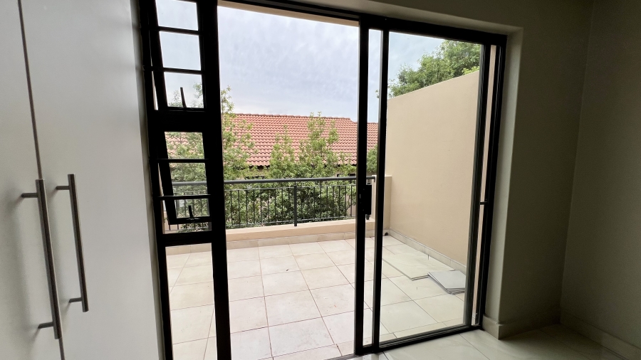 To Let 3 Bedroom Property for Rent in Noordhang Gauteng