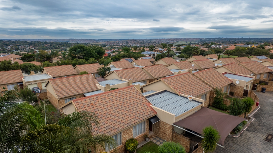 2 Bedroom Property for Sale in Amberfield Ridge Gauteng