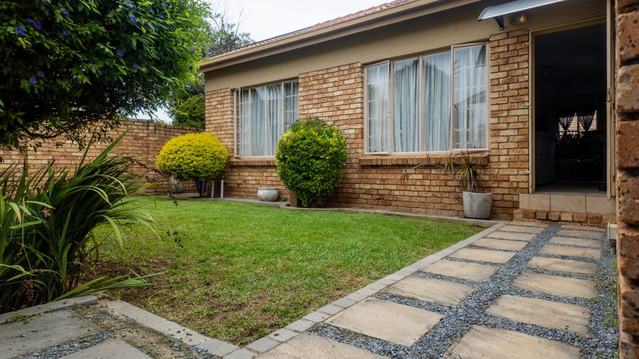 2 Bedroom Property for Sale in Amberfield Ridge Gauteng