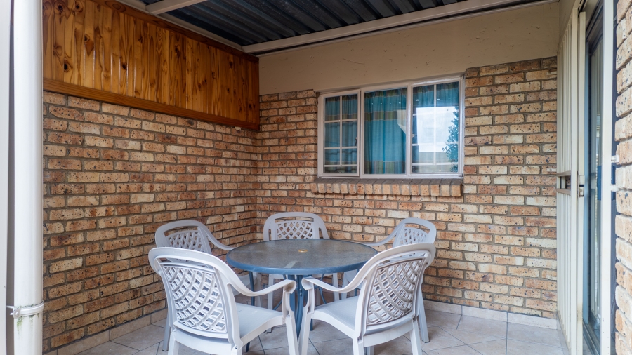 2 Bedroom Property for Sale in Amberfield Ridge Gauteng
