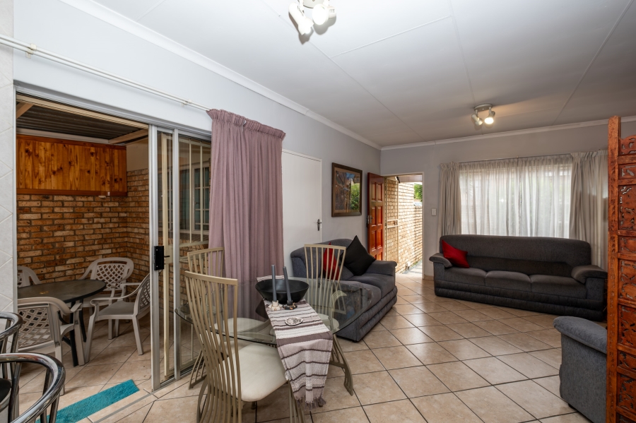 2 Bedroom Property for Sale in Amberfield Ridge Gauteng