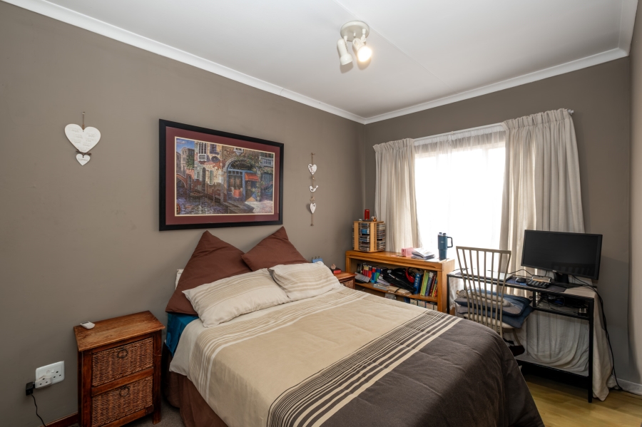2 Bedroom Property for Sale in Amberfield Ridge Gauteng