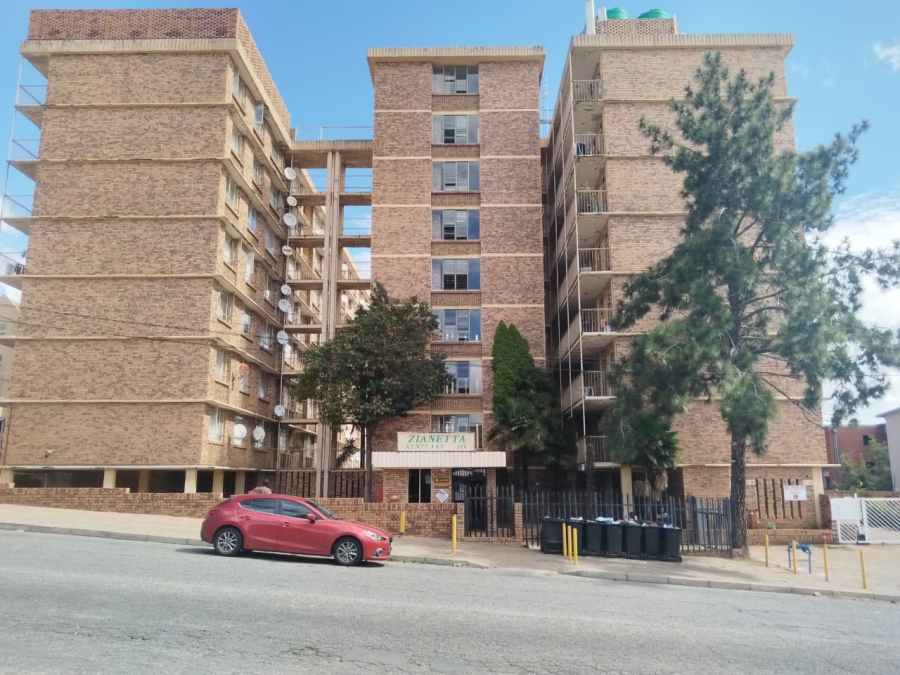 2 Bedroom Property for Sale in Ferndale Gauteng