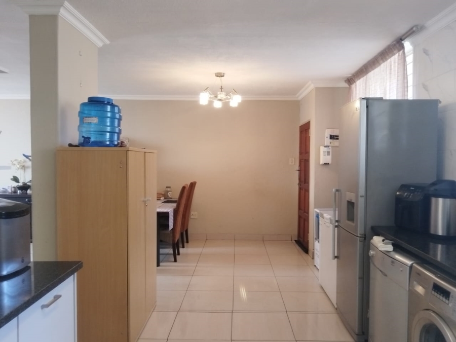 2 Bedroom Property for Sale in Ferndale Gauteng