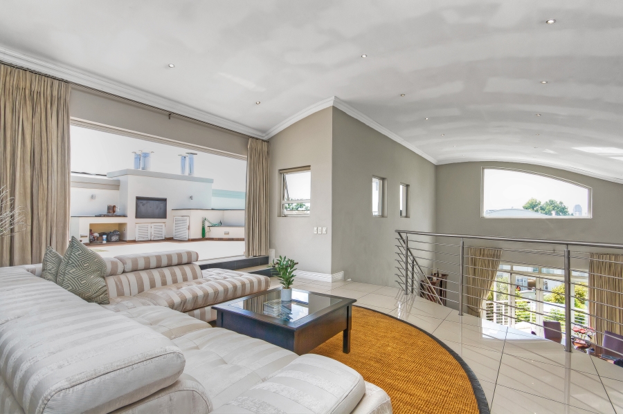 3 Bedroom Property for Sale in Illovo Gauteng