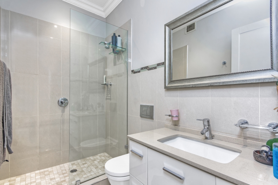 3 Bedroom Property for Sale in Illovo Gauteng
