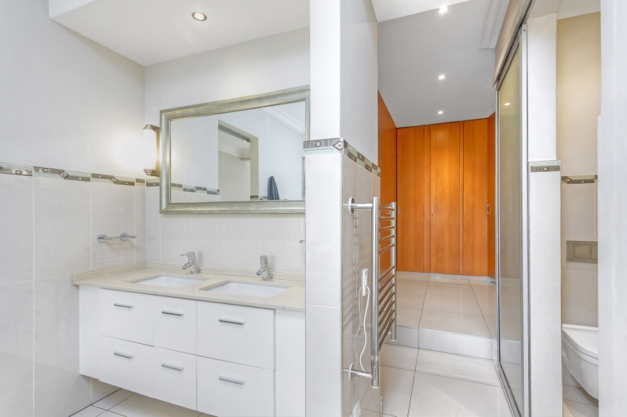 3 Bedroom Property for Sale in Illovo Gauteng
