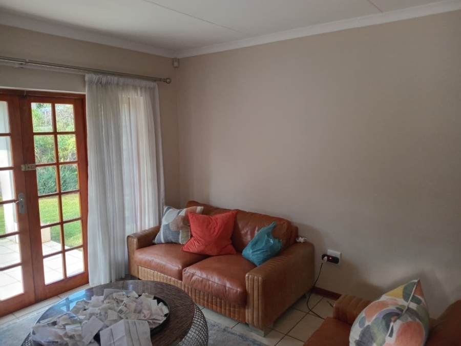 To Let 2 Bedroom Property for Rent in Blue Hills Gauteng