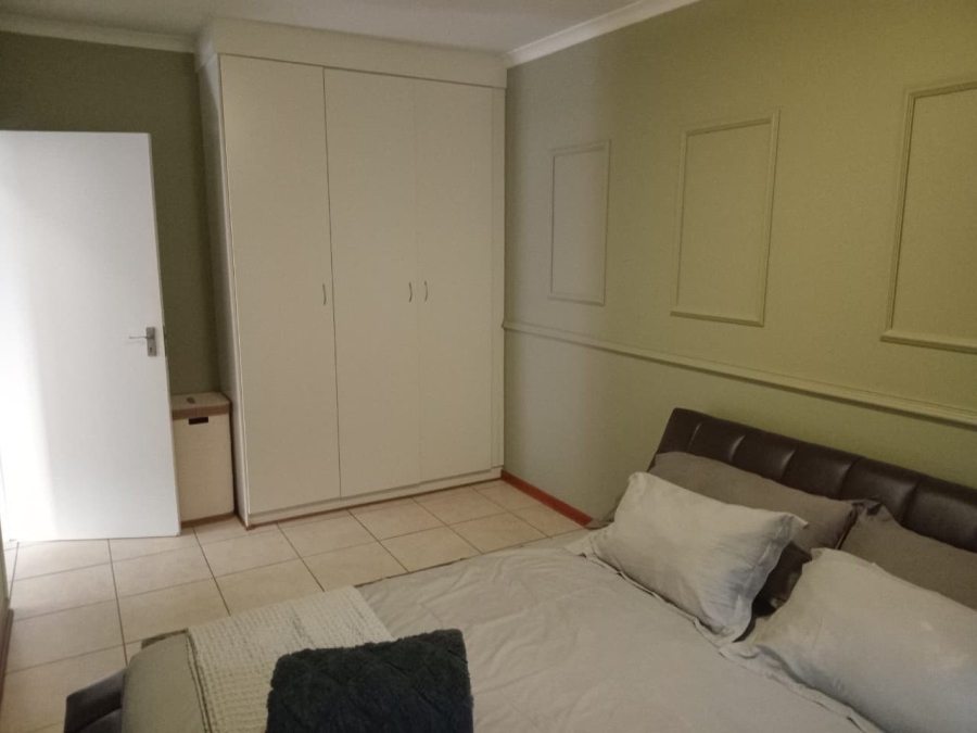 To Let 2 Bedroom Property for Rent in Blue Hills Gauteng