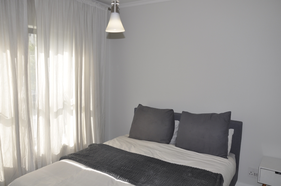 To Let 2 Bedroom Property for Rent in Crowthorne AH Gauteng