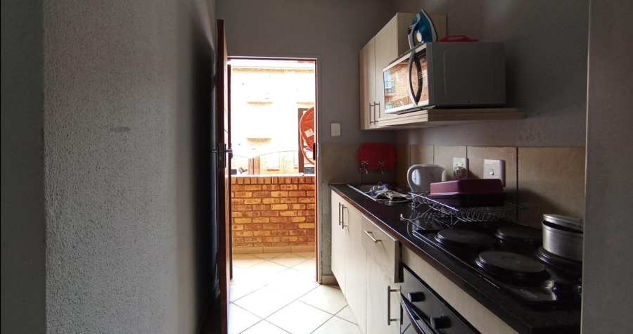 2 Bedroom Property for Sale in Lotus Gardens Gauteng