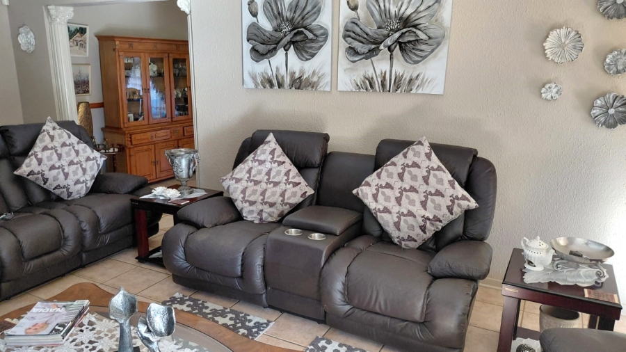 3 Bedroom Property for Sale in Greenhills Gauteng