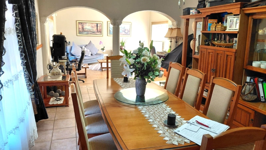 3 Bedroom Property for Sale in Greenhills Gauteng