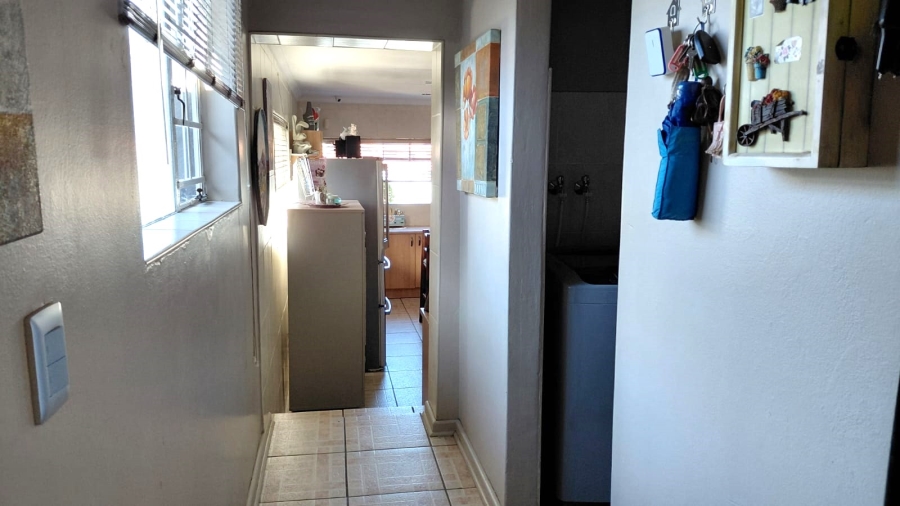 3 Bedroom Property for Sale in Greenhills Gauteng
