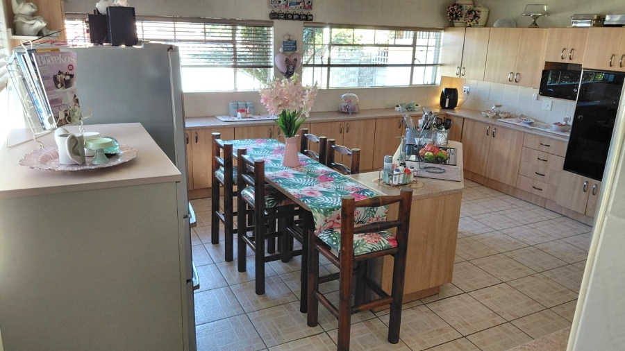 3 Bedroom Property for Sale in Greenhills Gauteng