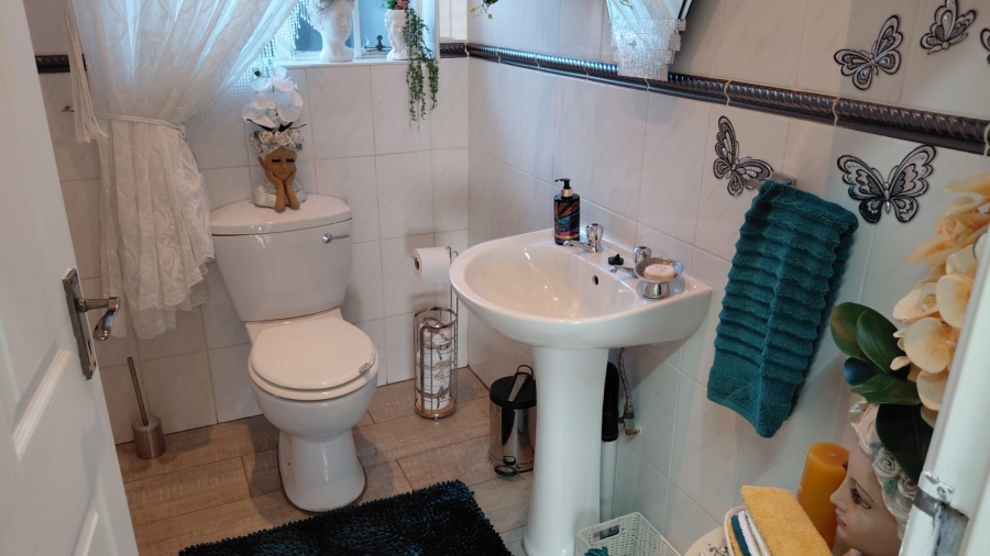 3 Bedroom Property for Sale in Greenhills Gauteng