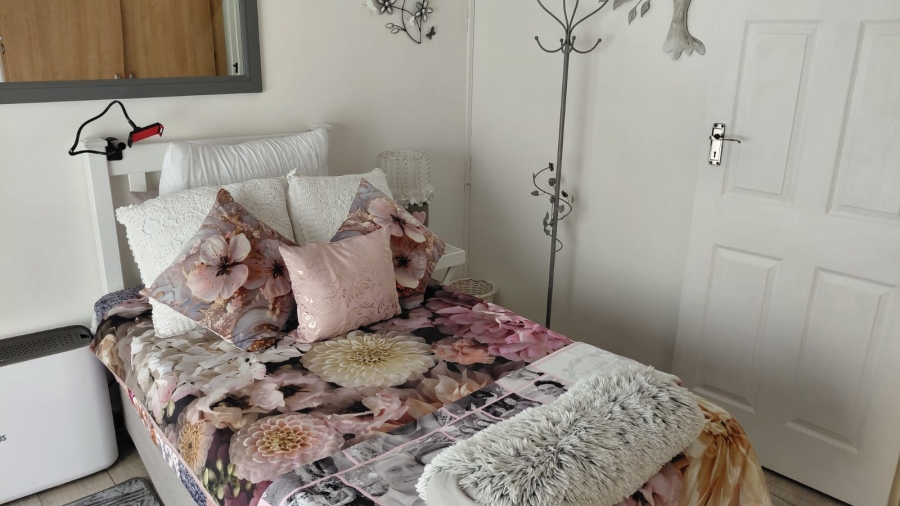 3 Bedroom Property for Sale in Greenhills Gauteng