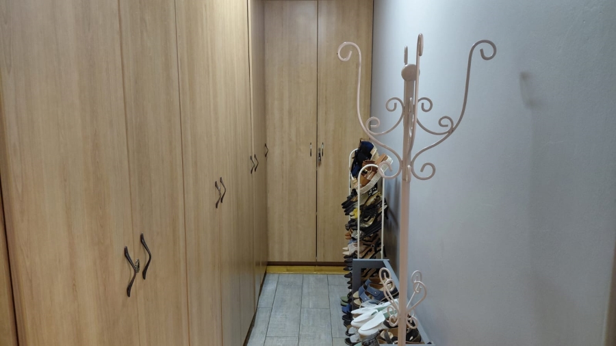 3 Bedroom Property for Sale in Greenhills Gauteng