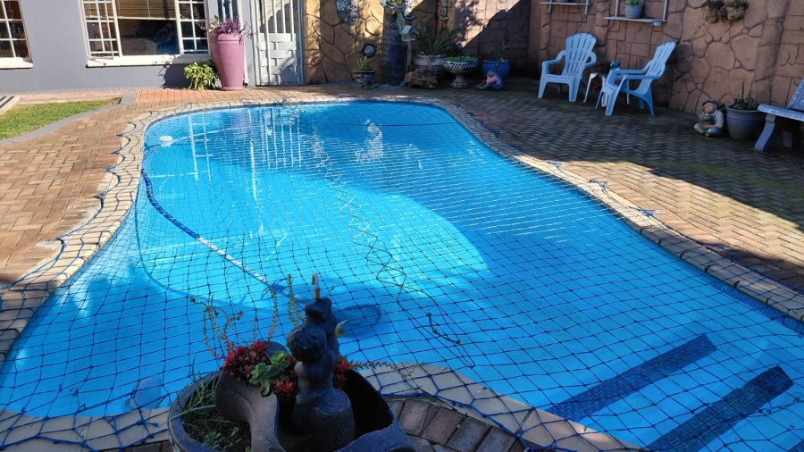 3 Bedroom Property for Sale in Greenhills Gauteng