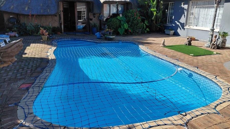 3 Bedroom Property for Sale in Greenhills Gauteng